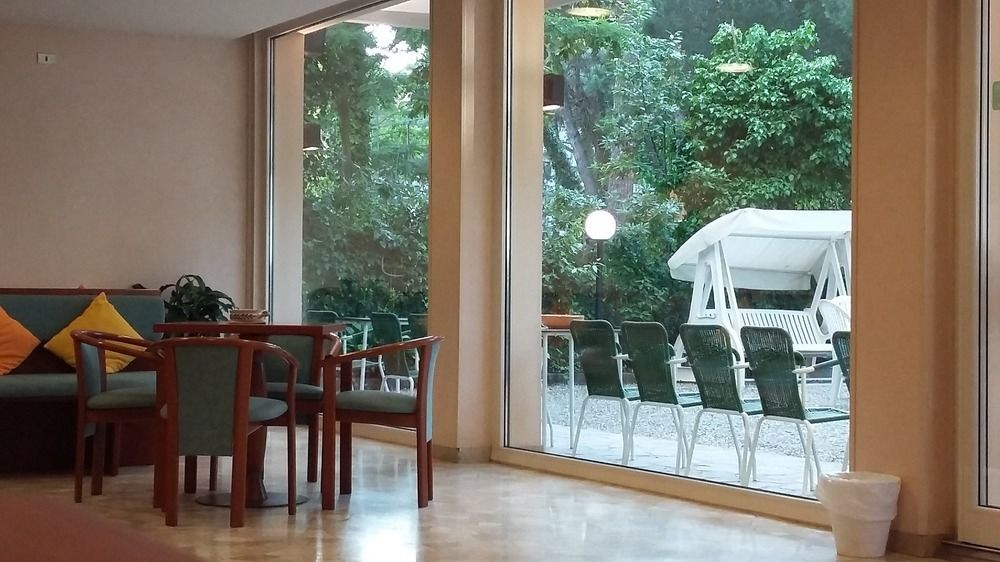 Hotel Condor Μιλάνο Μαριτίμα Εξωτερικό φωτογραφία