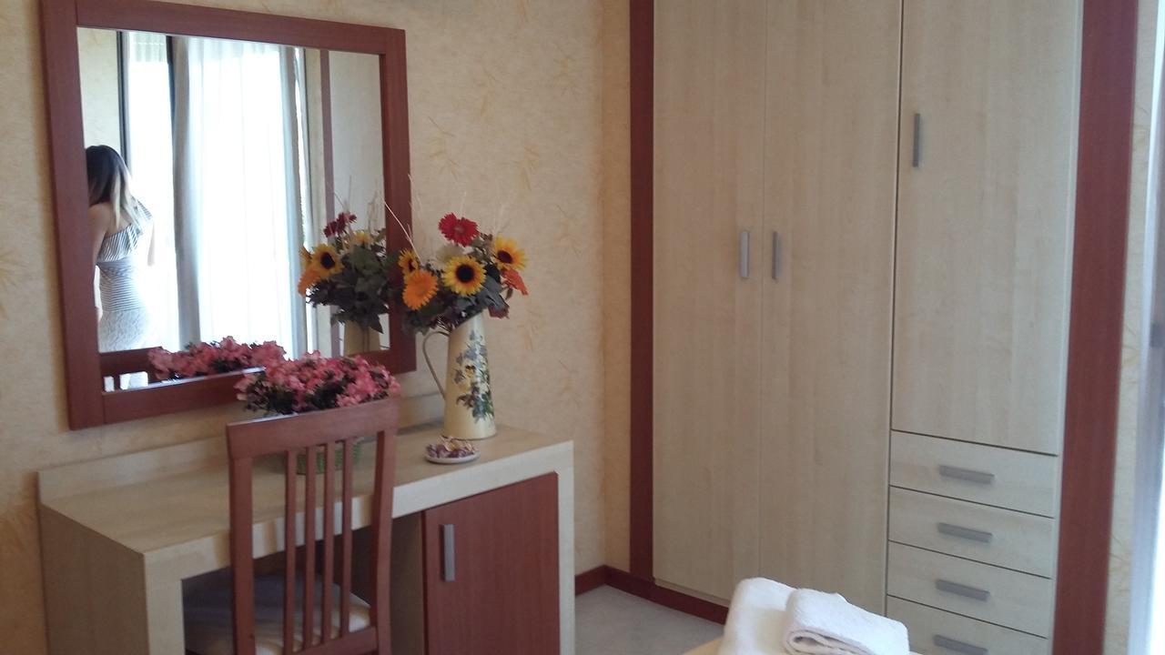 Hotel Condor Μιλάνο Μαριτίμα Εξωτερικό φωτογραφία